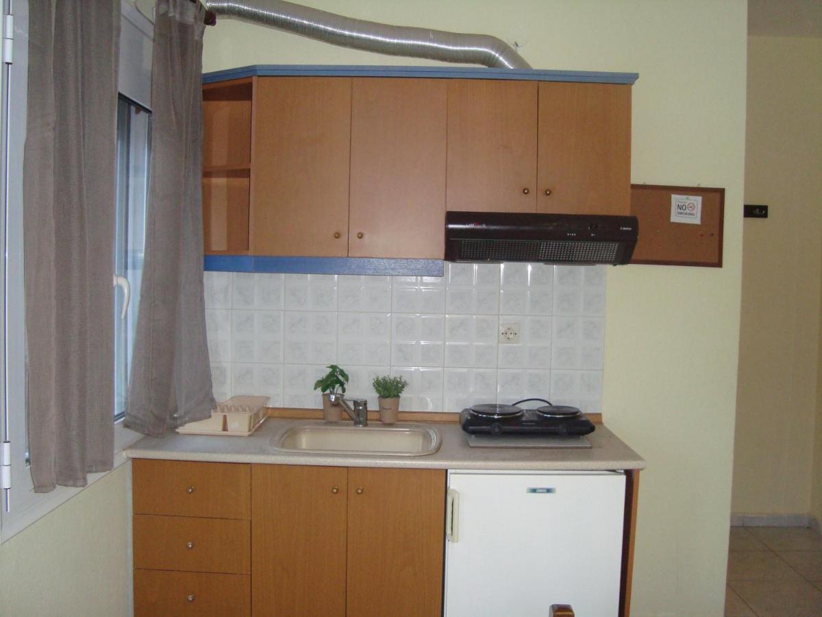 Polis΄ House Apartamento Vrasná Exterior foto